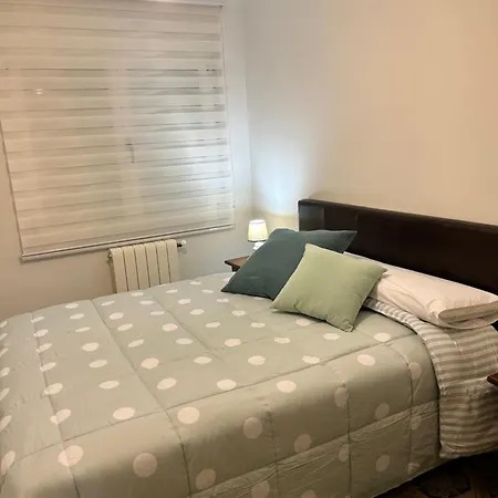 La Apartment *
